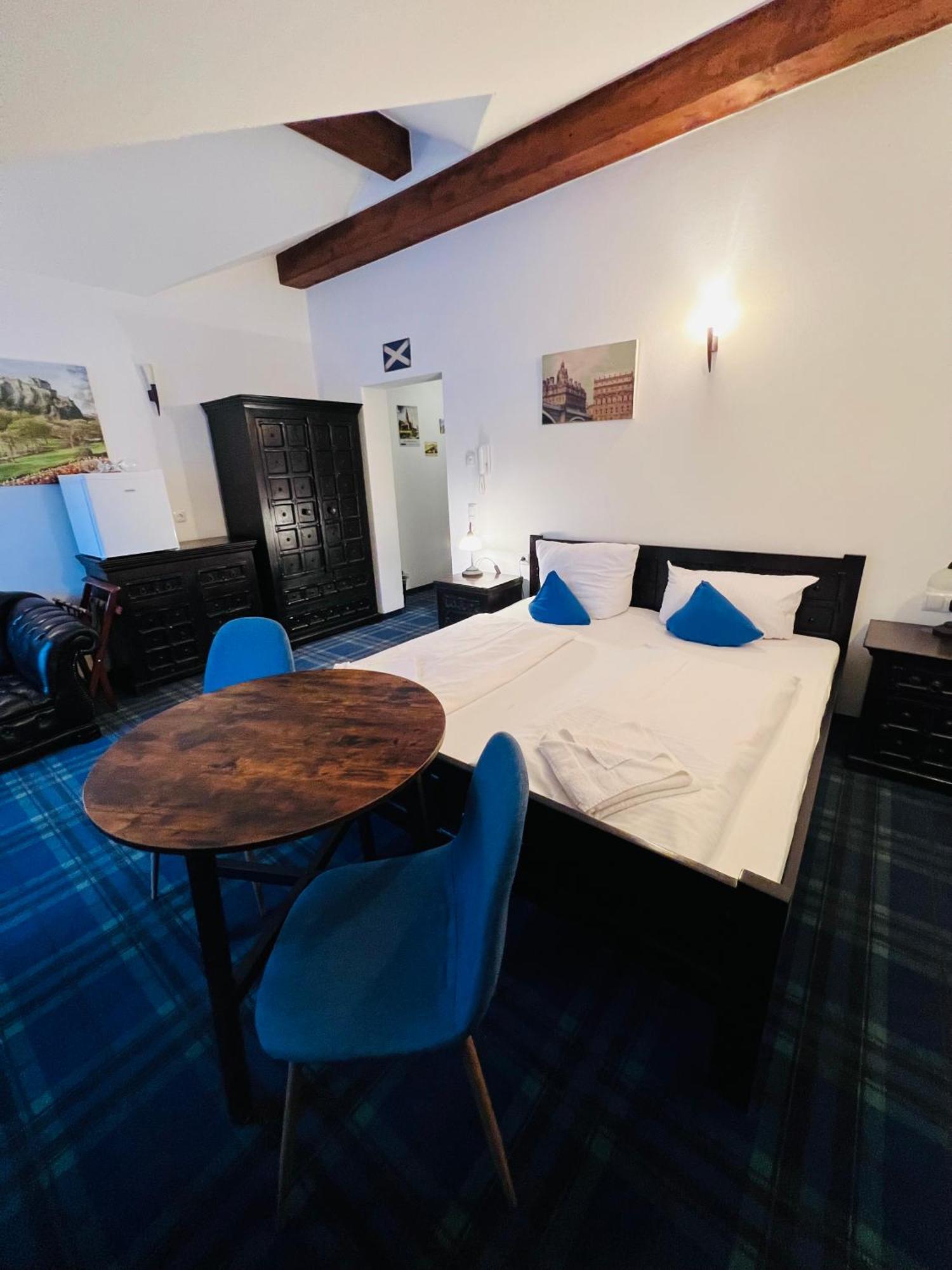 Vitushoehle & Vitusfort - Magie Von Irland Und Schottland Füssen Extérieur photo