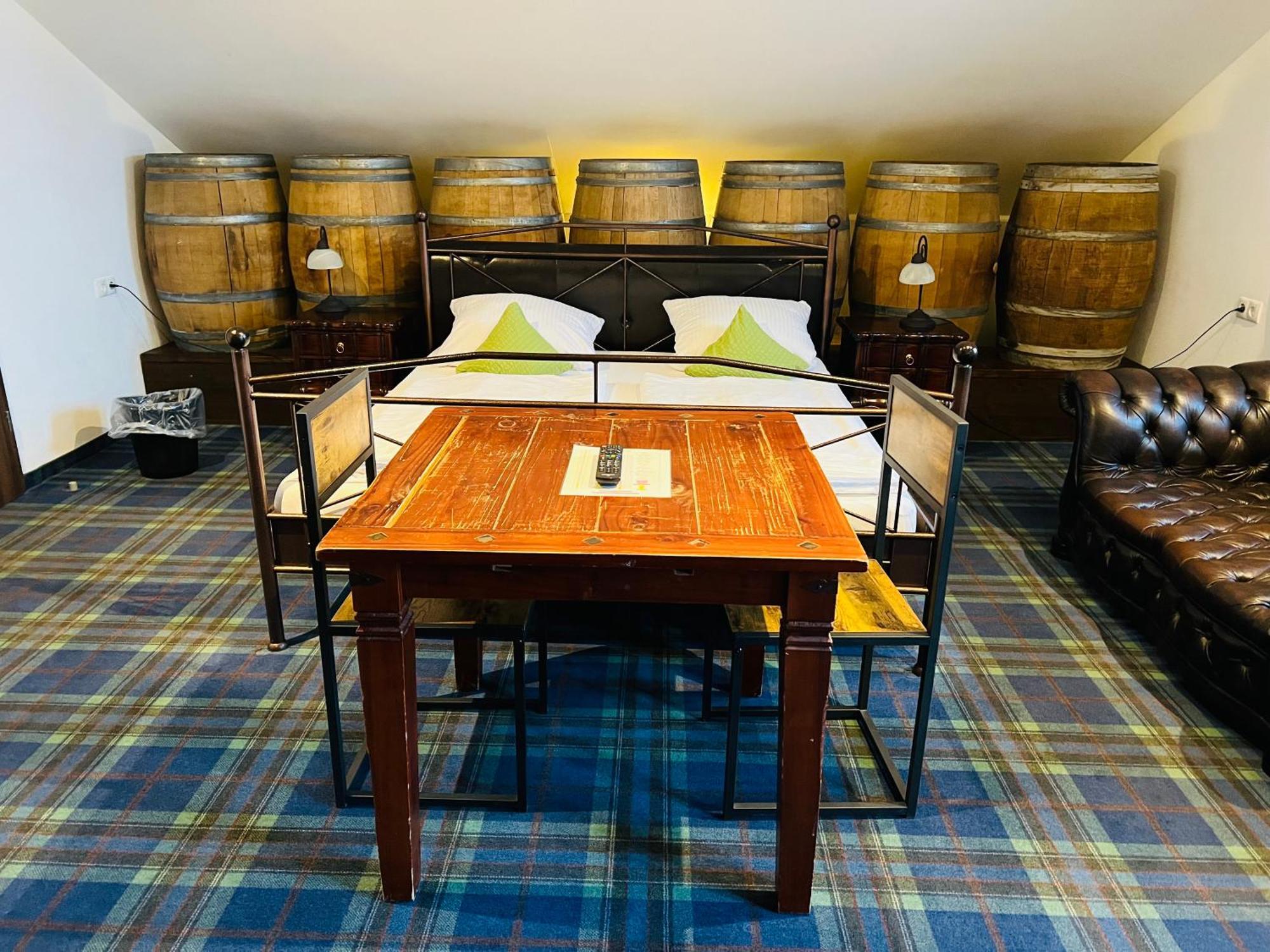 Vitushoehle & Vitusfort - Magie Von Irland Und Schottland Füssen Extérieur photo