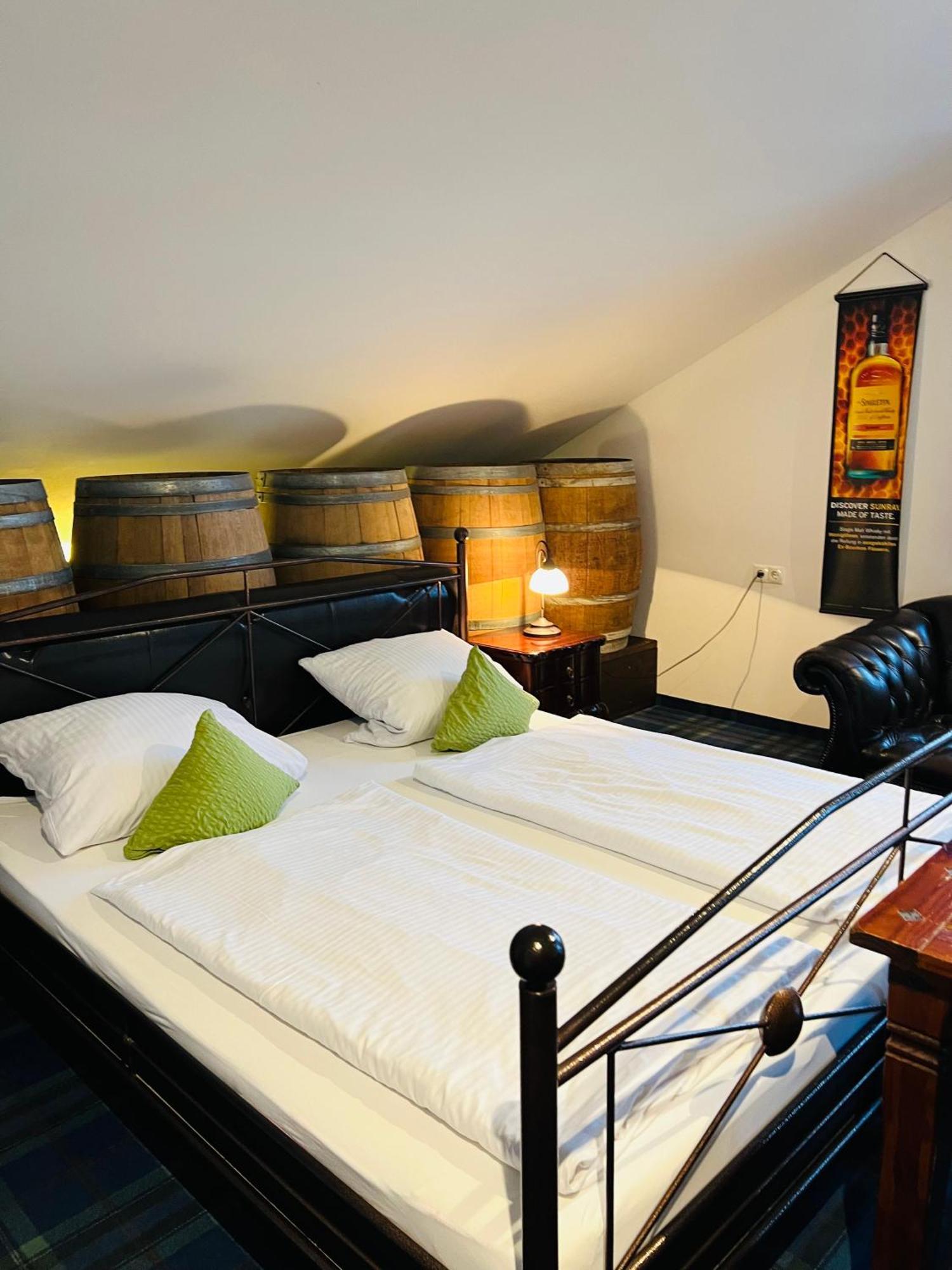 Vitushoehle & Vitusfort - Magie Von Irland Und Schottland Füssen Extérieur photo